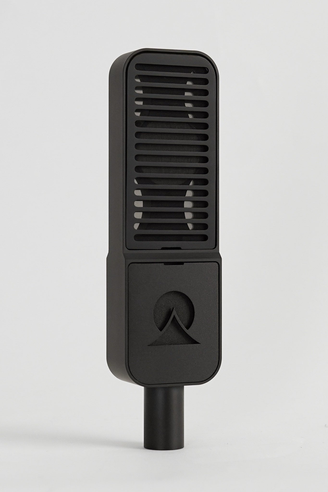 Stripes Condenser - Black / Black
