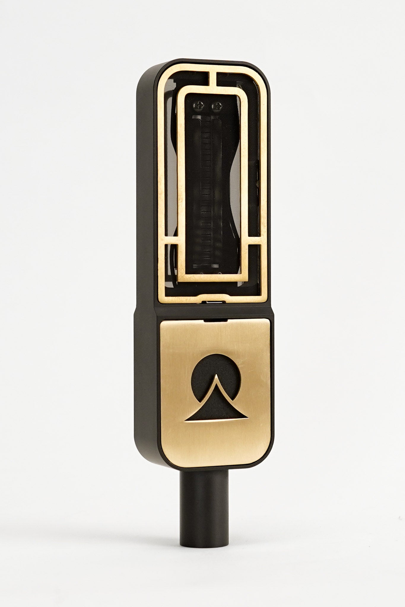 Windows Ribbon - Black / Brass